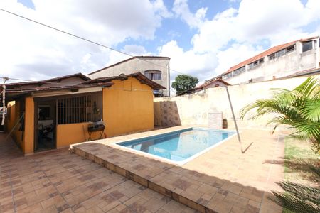 Casa para alugar com 212m², 3 quartos e 1 vaga