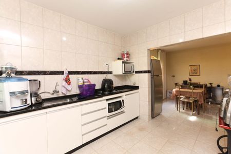 Casa para alugar com 212m², 3 quartos e 1 vaga