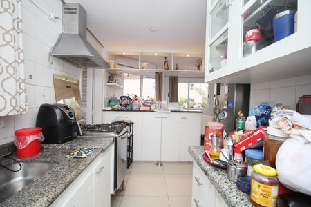 Apartamento para alugar com 98m², 3 quartos e 2 vagasCozinha