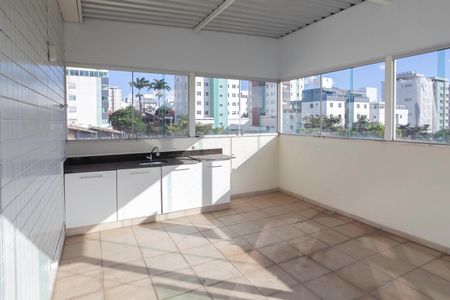 Apartamento para alugar com 160m², 4 quartos e 2 vagas Apartamento para alugar com 160m², 4 quartos e 2 vagasCobertura