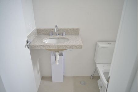 Apartamento à venda com 93m², 3 quartos e 2 vagasBanheiro da Suíte