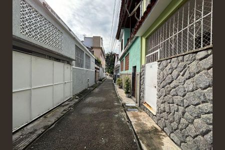 Casa à venda com 2 quartos, 52m² em Santa Rosa, Niterói