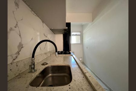 Apartamento para alugar com 70m², 3 quartos e 1 vaga Apartamento para alugar com 70m², 3 quartos e 1 vagaCozinha e Área de Serviço