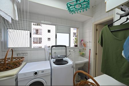 Apartamento à venda com 123m², 3 quartos e 3 vagasLavanderia