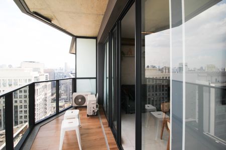 Apartamento para alugar com 42m², 1 quarto e 1 vagaVaranda