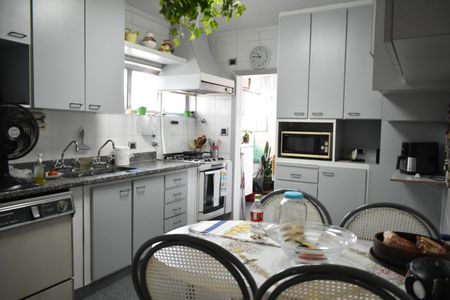 Apartamento à venda com 117m², 3 quartos e 1 vagaCozinha