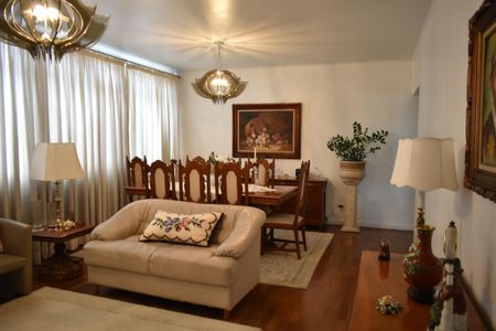 Apartamento à venda com 117m², 3 quartos e 1 vagaSala