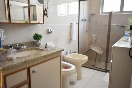 Apartamento à venda com 117m², 3 quartos e 1 vagaBanheiro Social