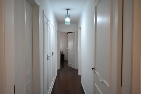 Apartamento à venda com 117m², 3 quartos e 1 vagaCorredor