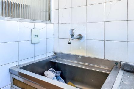 Apartamento para alugar com 60m², 2 quartos e sem vaga Apartamento para alugar com 60m², 2 quartos e sem vagaÁrea de Serviço