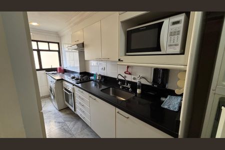 Apartamento para alugar com 1 quarto, 57m² em Campo Belo, São Paulo