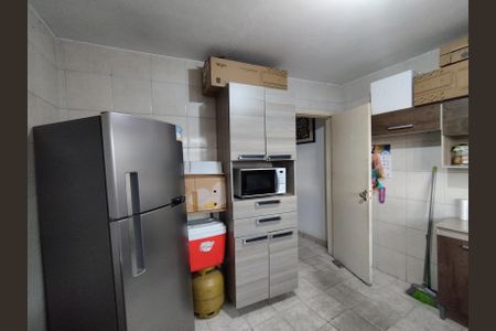 Casa à venda com 95m², 2 quartos e 1 vagaCozinha - Armários