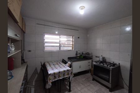 Casa à venda com 95m², 2 quartos e 1 vagaCozinha - Armários
