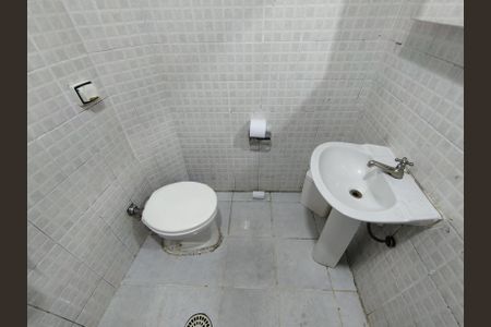 Casa à venda com 95m², 2 quartos e 1 vagaBanheiro - torneira