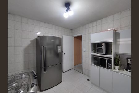 Casa à venda com 95m², 2 quartos e 1 vagaCozinha - Torneira