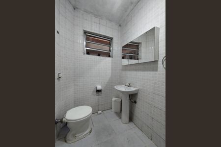 Casa à venda com 95m², 2 quartos e 1 vagaBanheiro - torneira
