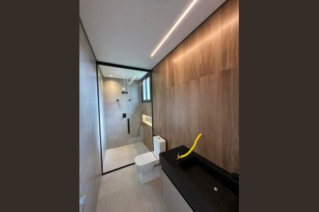 Casa para alugar com 395m², 4 quartos e 7 vagas Casa para alugar com 395m², 4 quartos e 7 vagasBanheiro