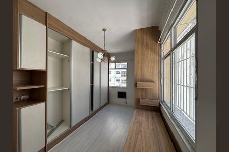 Apartamento para alugar com 134m², 3 quartos e 1 vaga Apartamento para alugar com 134m², 3 quartos e 1 vagaQuarto 2