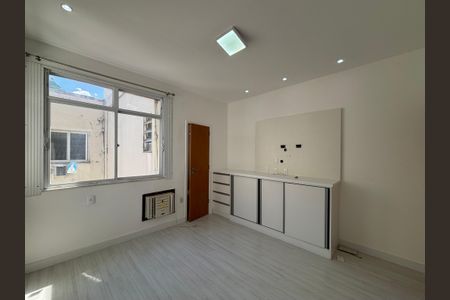 Apartamento para alugar com 134m², 3 quartos e 1 vaga Apartamento para alugar com 134m², 3 quartos e 1 vagaQuarto 3 com lavabo