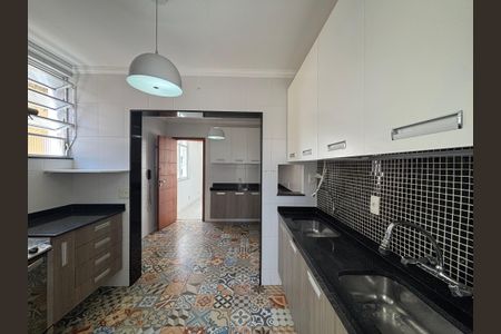 Apartamento para alugar com 134m², 3 quartos e 1 vaga Apartamento para alugar com 134m², 3 quartos e 1 vagaCozinha