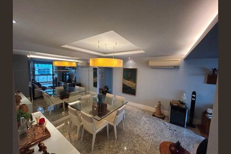 Apartamento à venda com 2 quartos, 97m² em Icaraí, Niterói