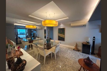 Apartamento à venda com 2 quartos, 97m² em Icaraí, Niterói