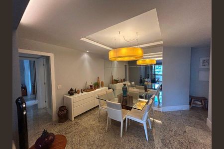 Apartamento à venda com 2 quartos, 97m² em Icaraí, Niterói