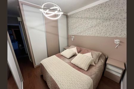 Casa à venda com 118m², 3 quartos e 2 vagasQUARTO