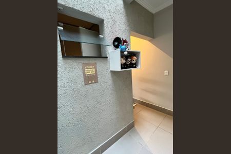 Casa à venda com 118m², 3 quartos e 2 vagasCORREDOR