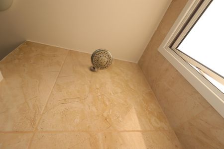 Apartamento à venda com 44m², 2 quartos e 1 vagaBanheiro - Chuveiro