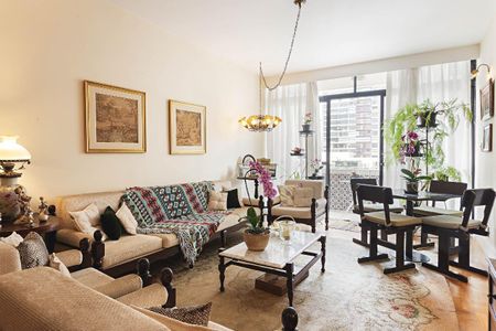 Apartamento à venda com 100m², 2 quartos e 1 vagaFoto 04