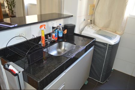 Apartamento para alugar com 55m², 2 quartos e 1 vagaCozinha e Área de Serviço