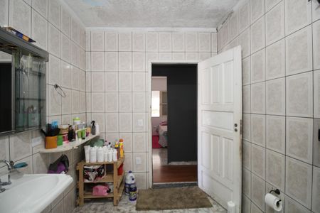 Casa à venda com 300m², 3 quartos e 2 vagasBanheiro