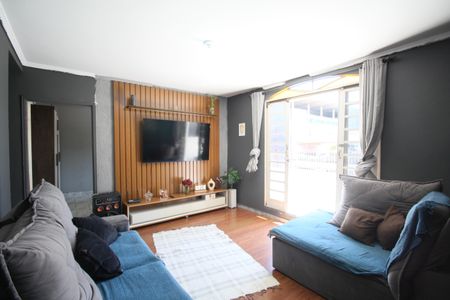 Sala de casa à venda com 3 quartos, 300m² em Campo Limpo, São Paulo