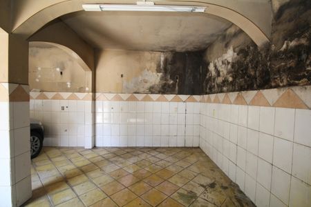 Casa à venda com 300m², 3 quartos e 2 vagasGaragem