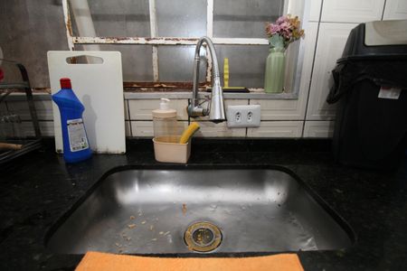 Casa à venda com 300m², 3 quartos e 2 vagasCozinha - Torneira