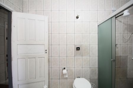 Casa à venda com 300m², 3 quartos e 2 vagasBanheiro