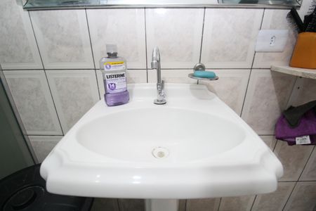 Casa à venda com 300m², 3 quartos e 2 vagasBanheiro - torneira