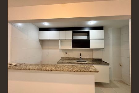 Apartamento à venda com 88m², 2 quartos e 2 vagas Apartamento à venda com 88m², 2 quartos e 2 vagasCozinha