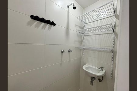 Apartamento à venda com 88m², 2 quartos e 2 vagas Apartamento à venda com 88m², 2 quartos e 2 vagasBanheiro de serviço