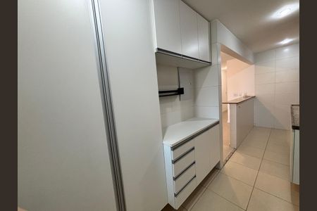 Apartamento à venda com 88m², 2 quartos e 2 vagas Apartamento à venda com 88m², 2 quartos e 2 vagasCozinha