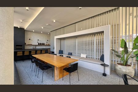 Apartamento para alugar com 75m², 2 quartos e 2 vagas Apartamento para alugar com 75m², 2 quartos e 2 vagasÁrea comum - Área de Churrasco