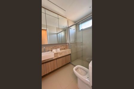 Apartamento para alugar com 75m², 2 quartos e 2 vagas Apartamento para alugar com 75m², 2 quartos e 2 vagasBanheiro da Suíte 1
