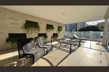 Apartamento para alugar com 75m², 2 quartos e 2 vagas Apartamento para alugar com 75m², 2 quartos e 2 vagasÁrea comum - Piscina Aquecida