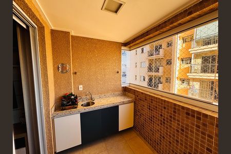 Apartamento à venda com 59m², 2 quartos e 1 vagaSacada