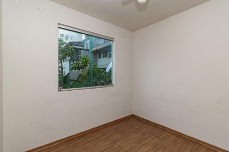 Casa para alugar com 300m², 3 quartos e 4 vagas Casa para alugar com 300m², 3 quartos e 4 vagasQuarto 2