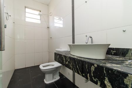 Casa para alugar com 300m², 3 quartos e 4 vagas Casa para alugar com 300m², 3 quartos e 4 vagasBanheiro da Suíte 3