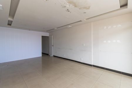 Casa para alugar com 300m², 3 quartos e 4 vagas Casa para alugar com 300m², 3 quartos e 4 vagasSala 2