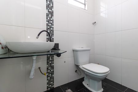 Casa para alugar com 300m², 3 quartos e 4 vagas Casa para alugar com 300m², 3 quartos e 4 vagasLavabo