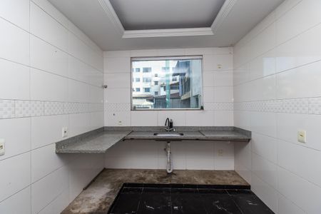 Casa para alugar com 300m², 3 quartos e 4 vagas Casa para alugar com 300m², 3 quartos e 4 vagasCozinha